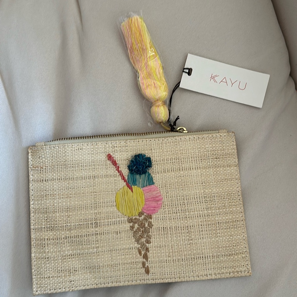 Kayu Design Rattan Straw Embroidered Clutch